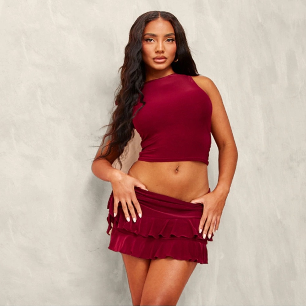 pretty little thing | burgundy slinky ruffle mini skirt